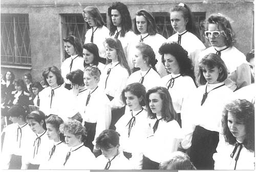 Chór z roku szkolnego 1992-93 :)